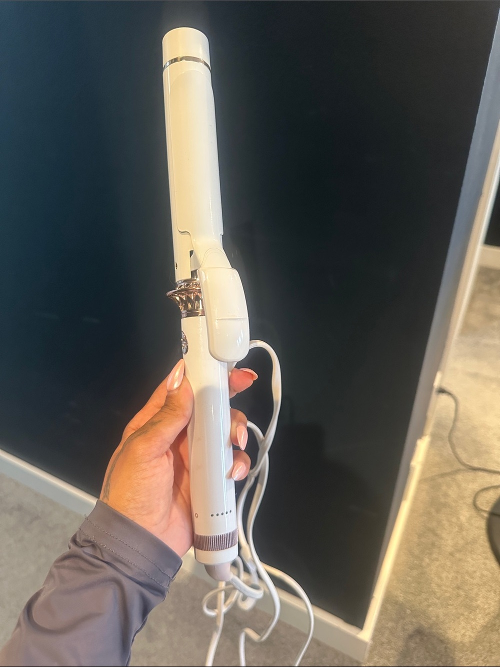 T3 curling iron